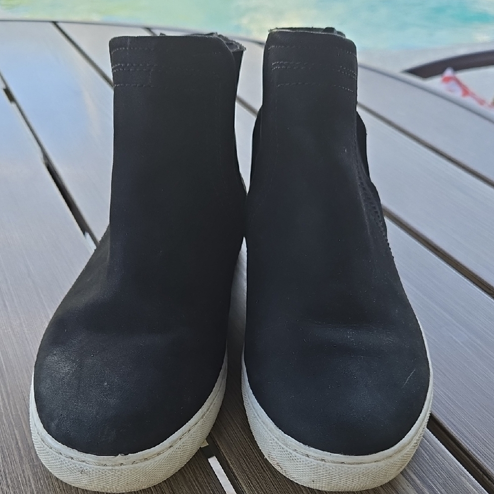 Kenneth Cole Reaction Black Sneakers